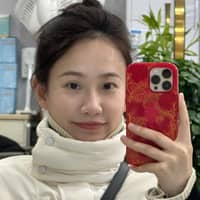 Sitter Profile Image: Siyu X.