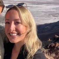 Sitter Profile Image: Lainie P.