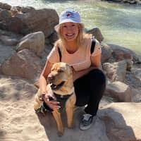 Sitter Profile Image: Lainie P.