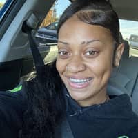 Sitter Profile Image: skye l.