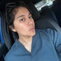 Sitter Profile Image: Mariana J.