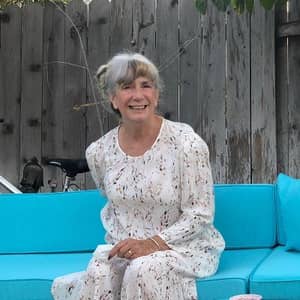 Sitter Profile Image: Sandra B.