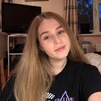 Sitter Profile Image: Tara D.