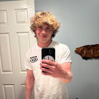 Sitter Profile Image: Drake R.