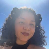 Sitter Profile Image: Sarahi G.