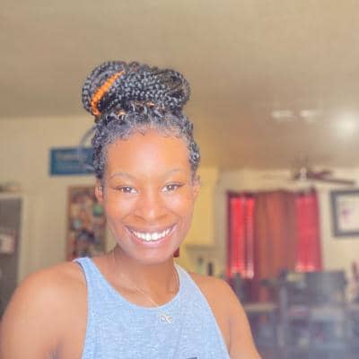 Sitter Profile Image: Navia D.