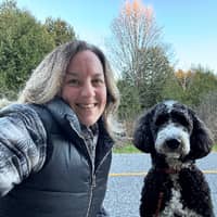 Sitter Profile Image: Nancy R.