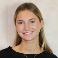 Sitter Profile Image: Lily R.