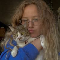 Sitter Profile Image: Becca H.