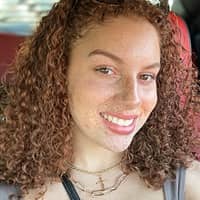 Sitter Profile Image: Alana W.