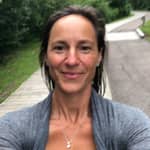 Sitter Profile Image: Lyne M.