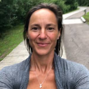 Sitter Profile Image: Lyne M.