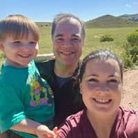 Sitter Profile Image: Robin L.