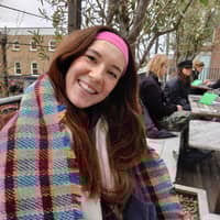 Sitter Profile Image: Emma M.