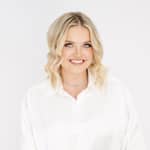 Sitter Profile Image: Cassie F.