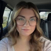 Sitter Profile Image: Ashley J.