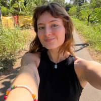 Sitter Profile Image: Grace D.