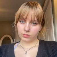 Sitter Profile Image: Hailey K.