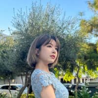 Sitter Profile Image: Seungji K.