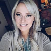 Sitter Profile Image: Ashley F.