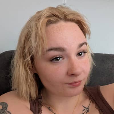Sitter Profile Image: Gabriella W.