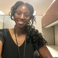 Sitter Profile Image: Amanda B.