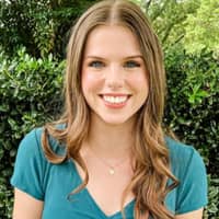 Sitter Profile Image: Cecilia L.