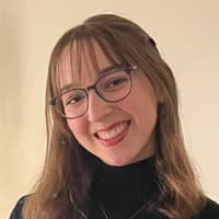 Sitter Profile Image: Lucy M.