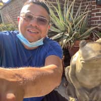 Sitter Profile Image: Guillermo M.