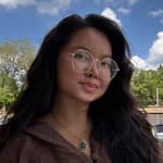 Sitter Profile Image: Shelly T.