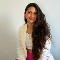 Sitter Profile Image: Valentina M.
