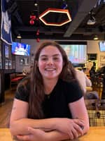 Sitter Profile Image: Starlyn Q.