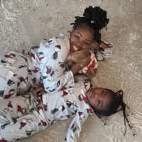 Sitter Profile Image: Eldeen D.