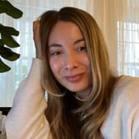 Sitter Profile Image: Adela C.