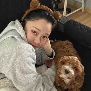 Sitter Profile Image: Queenie & Yu-Chieh H.