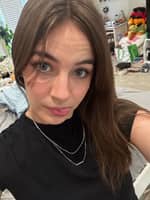 Sitter Profile Image: Delaney H.