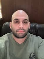 Sitter Profile Image: Elliot H.