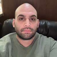 Sitter Profile Image: Elliot H.