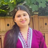 Sitter Profile Image: Heena H.