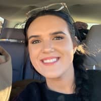 Sitter Profile Image: Abigail B.