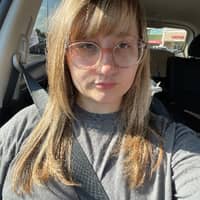 Sitter Profile Image: Julianna B.