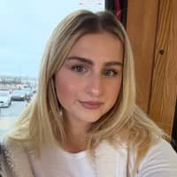 Sitter Profile Image: Sydney D.