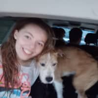 Sitter Profile Image: Isabella S.