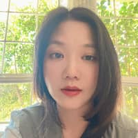 Sitter Profile Image: Amanda L.