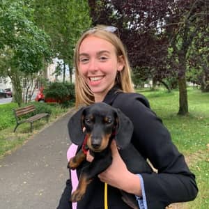 Sitter Profile Image: Fiona V.