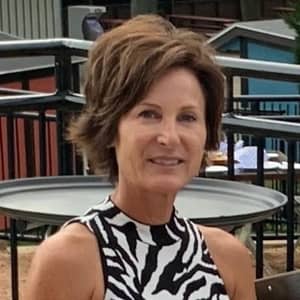 Sitter Profile Image: Julie E.