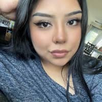 Sitter Profile Image: Araceli R.