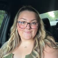 Sitter Profile Image: Ashley M.