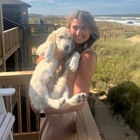 Sitter Profile Image: Gabrielle S.