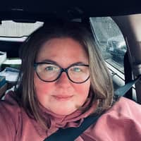 Sitter Profile Image: Cecilia & Amy V.